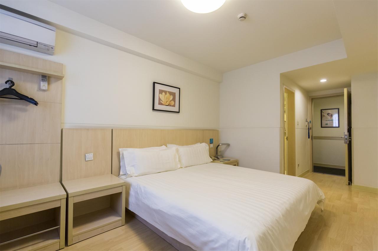 Magnolia Business Hotel Xining Railway Station Grand Cross Mojia Street Exteriér fotografie